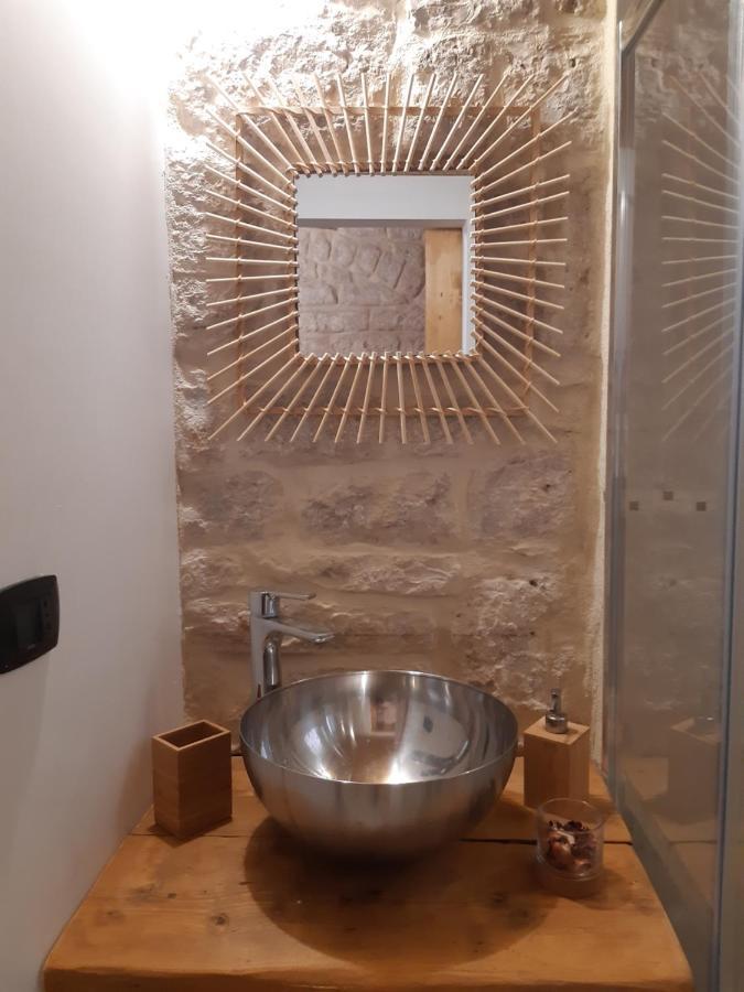 Dimora Acqua Di Sale Apartment Bari Exterior photo