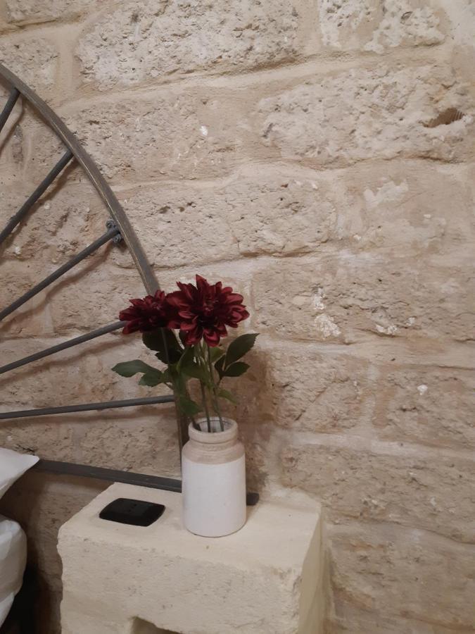 Dimora Acqua Di Sale Apartment Bari Exterior photo