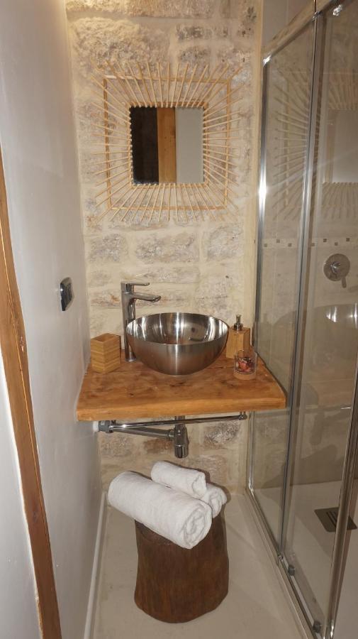 Dimora Acqua Di Sale Apartment Bari Exterior photo