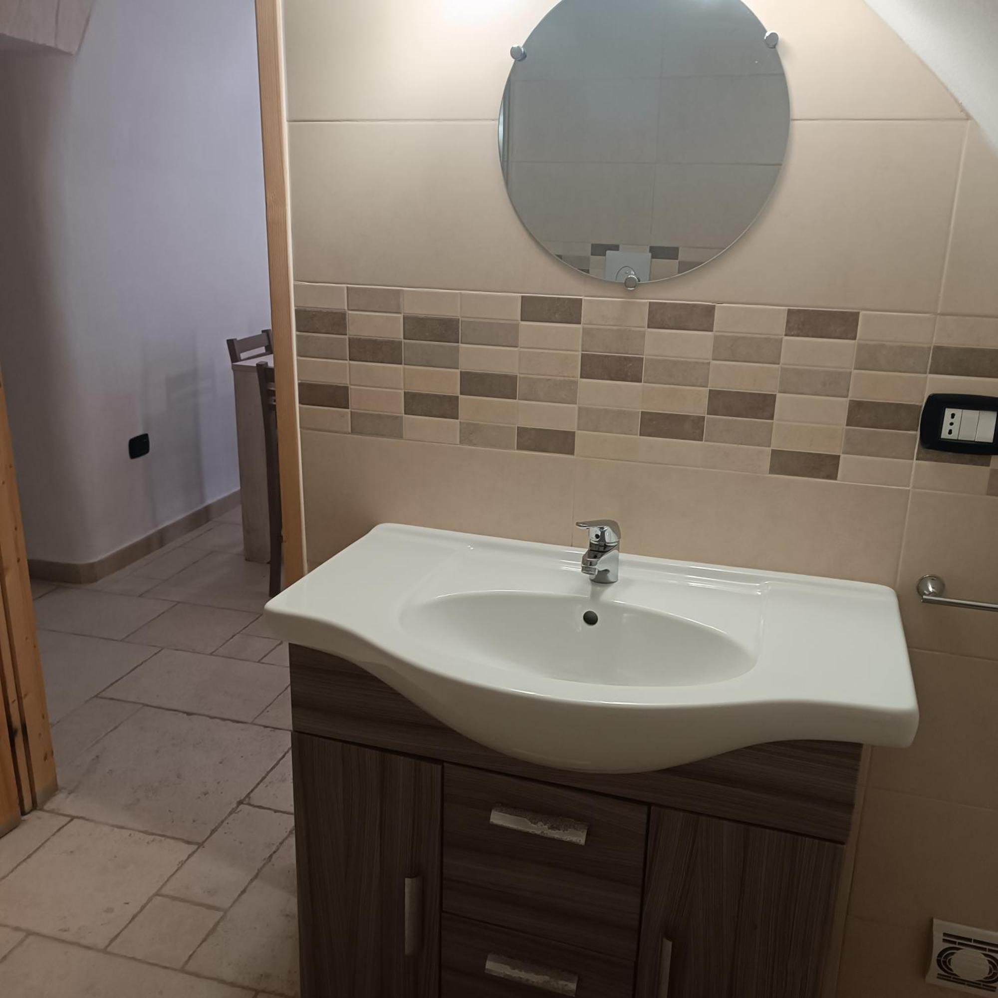Dimora Acqua Di Sale Apartment Bari Exterior photo